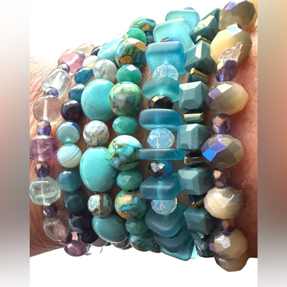Natural Stone, Sea glass, Crystal and Czech Glass Beaded Stretch Bracelets. - Picture 1 of 15